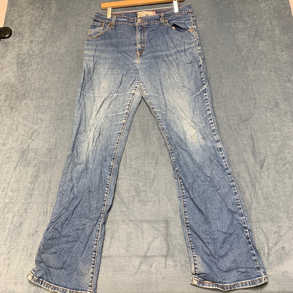 Levi's Relaxed Boot Cut Jean Women 31W Blue Denim Medium Wash Pockets Streetwear